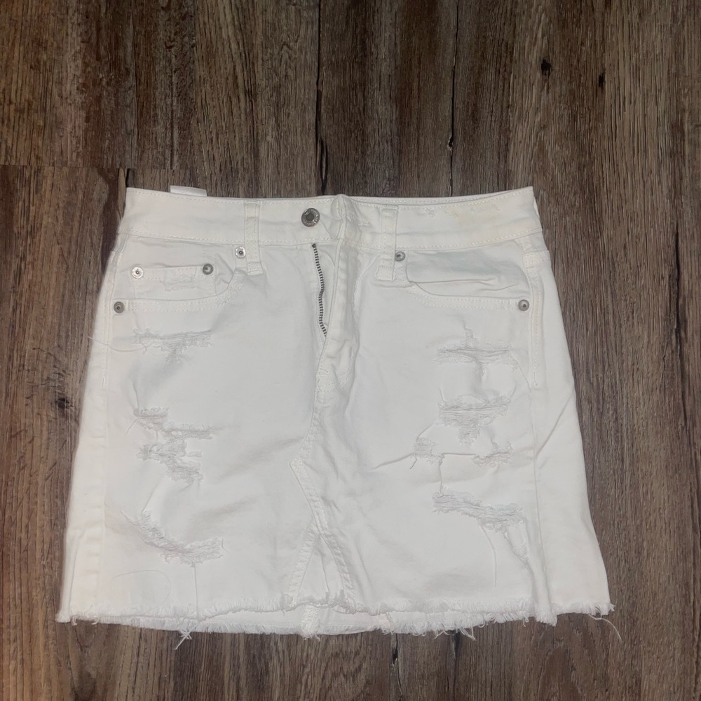 American Eagle white mini jean skirt